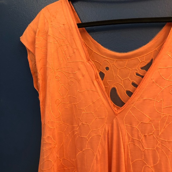 Coral Tunic Top - Picture 4 of 6
